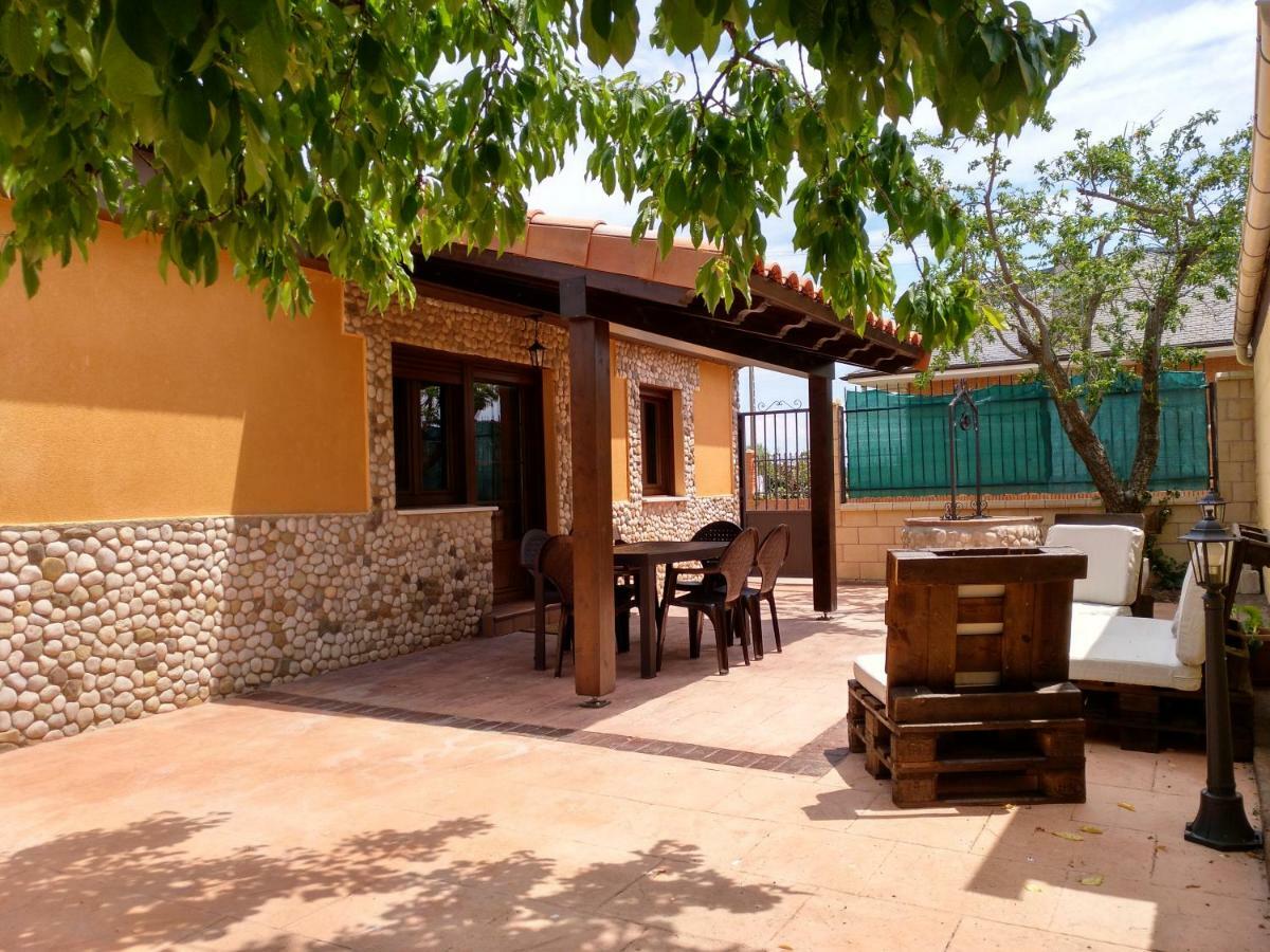 La Casita Del Abuelo Villa Villalmanzo Dış mekan fotoğraf