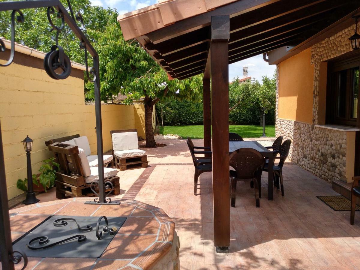La Casita Del Abuelo Villa Villalmanzo Dış mekan fotoğraf